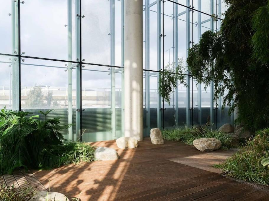 런던 Stylish Urban Sanctuary With Parking 아파트 외부 사진